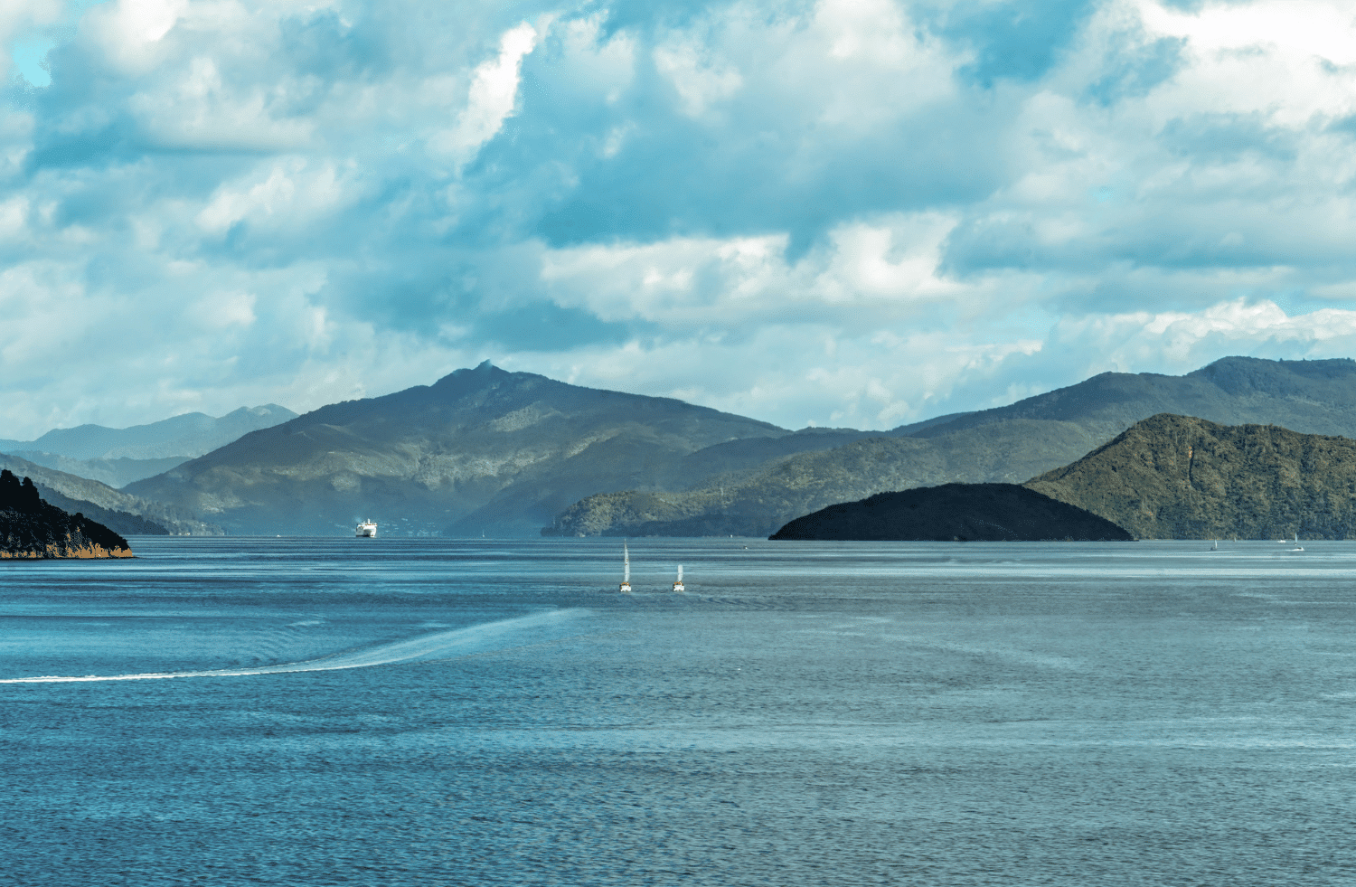 Exploring Picton's Hidden Gems with Car Hire Picton NZ Rent A Car