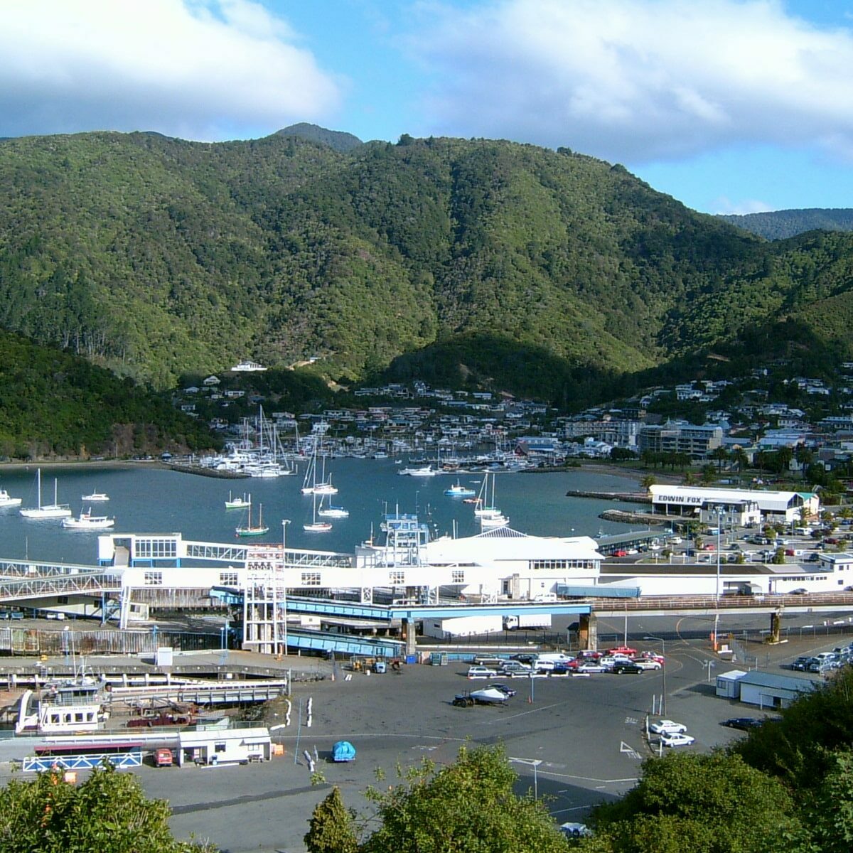 Car rental in Picton